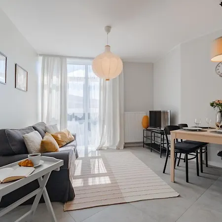 アパート Flatbook - Bursztynowe Osiedle ヤンタル