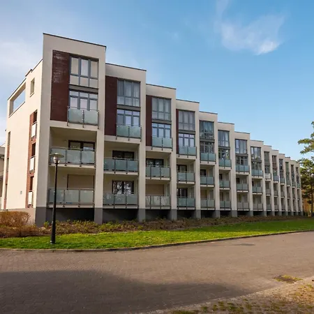 Flatbook - Rodzinne Bursztynowe Osiedle Z Parkingiem Lägenhet *