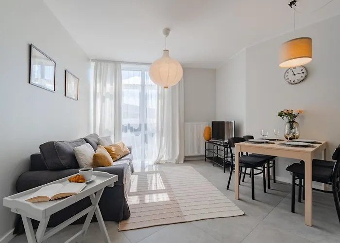 شقة Flatbook - Bursztynowe Osiedle يانتار